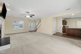 401 Lenoir Dr, Spring Lake, NC 28390 - Photo 7