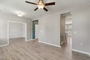 106 Bowhill Dr, Clayton, NC 27527 - Photo 9