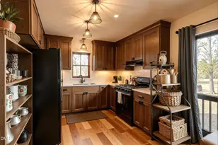 405 Glen Bonnie Ln, Cary, NC 27511 - Photo 13