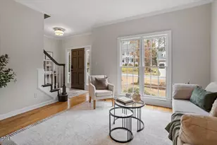 410 Widdington Ln, Cary, NC 27519 - Photo 5