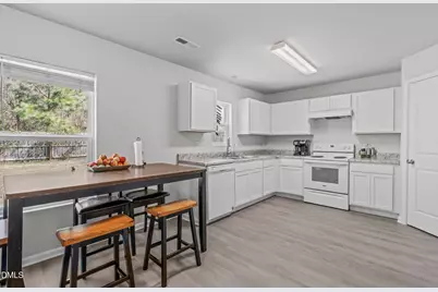 170 Fawnbrook Drive, Four Oaks, NC 27524 - Photo 9