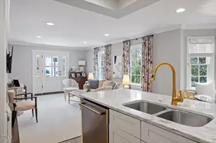 2714 Peachtree St, Raleigh, NC 27608 - Photo 9