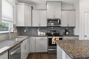 31 Wood Barn Ct, Fuquay Varina, NC 27526 - Photo 15