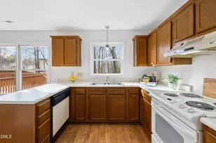 1501 Ravensthorpe Dr, Fuquay Varina, NC 27526 - Photo 19