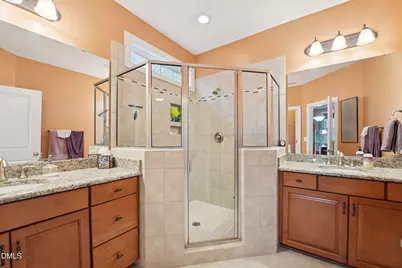 3600 Winifred Way, Raleigh, NC 27609 - Photo 17