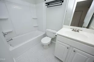 7717 Falcon Rest Cir, Raleigh, NC 27615 - Photo 21