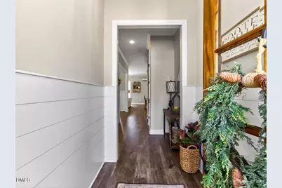 2904 Meadow Bluffs Way, Fuquay-Varina, NC 27526 - Photo 3