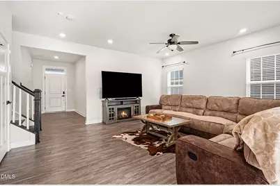 124 Amber Acorn Avenue, Raleigh, NC 27603 - Photo 9