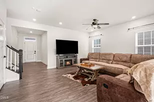 124 Amber Acorn Ave, Raleigh, NC 27603 - Photo 9