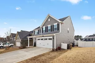 124 Amber Acorn Ave, Raleigh, NC 27603 - Photo 3