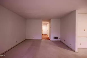 3055 Wycliff Rd, Raleigh, NC 27607 - Photo 19