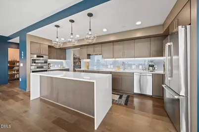 1105 W Main Street #Unit 604, Durham, NC 27701 - Photo 5