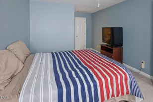 412 Oak Hollow Ct, Raleigh, NC 27613 - Photo 17