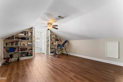 910 Wood Meadow Lane, Durham, NC 27703 - Photo 37