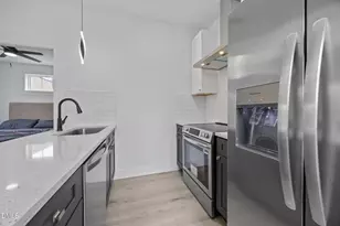 111 N Guthrie Ave, Durham, NC 27703 - Photo 31