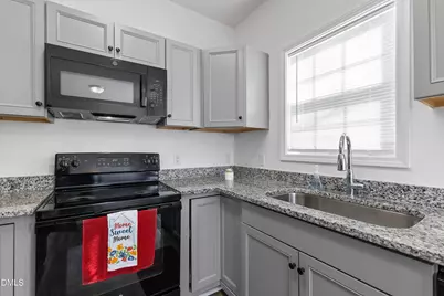 821 S 5th Street, Smithfield, NC 27577 - Photo 11