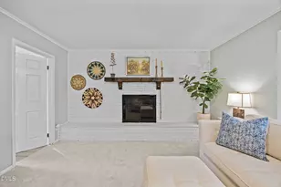 222 Westridge Dr, Raleigh, NC 27609 - Photo 9