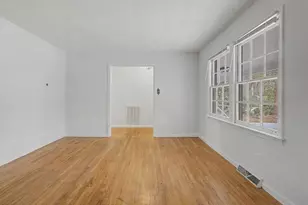 103 Yorktown Dr, Chapel Hill, NC 27516 - Photo 9