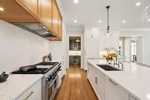 824 Journeys Rest Ln, Apex, NC 27523 - Photo 5