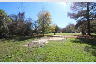 936 W Holly Springs Road, Holly Springs, NC 27540 - Photo 3