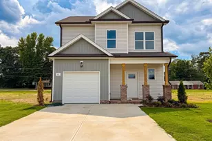 61 W Coulter Ct, Selma, NC 27576 - Photo 1