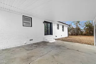 6010 Muscat Rd, Hope Mills, NC 28348 - Photo 17