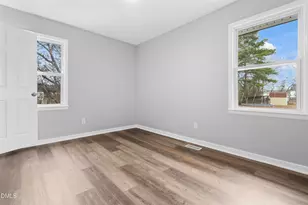 6010 Muscat Rd, Hope Mills, NC 28348 - Photo 11