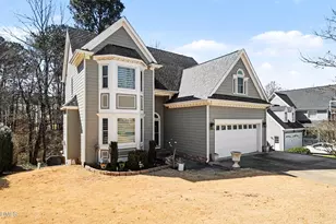 2010 Charlion Downs Ln, Apex, NC 27502 - Photo 3