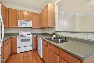 4609 Asterwood Dr, Raleigh, NC 27606 - Photo 11