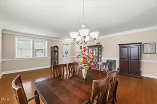 631 Ashburn Ln, Durham, NC 27703 - Photo 7