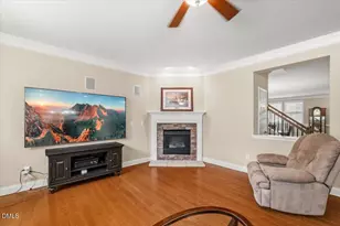 631 Ashburn Ln, Durham, NC 27703 - Photo 11