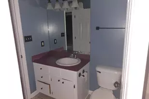 727 N Orange St, Coats, NC 27521 - Photo 5