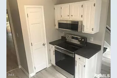 6577 English Oaks Drive, Raleigh, NC 27615 - Photo 7