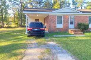 1405 Mockingbird Ln, New Bern, NC 28562 - Photo 3