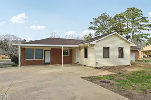 1009 Driftwood Dr, Siler City, NC 27344 - Photo 35