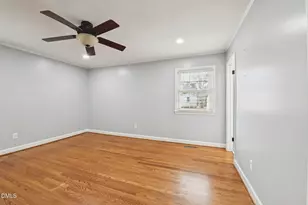 1009 Driftwood Dr, Siler City, NC 27344 - Photo 9