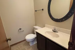 8372 McGuire Dr, Raleigh, NC 27616 - Photo 9