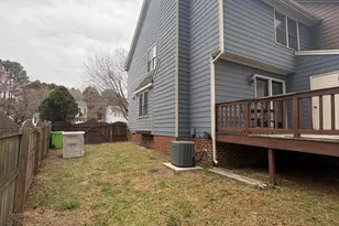 8372 McGuire Dr, Raleigh, NC 27616 - Photo 23