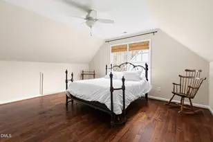 218 Oxford Hills Dr, Chapel Hill, NC 27514 - Photo 23