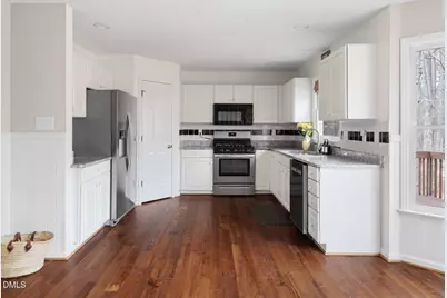 218 Oxford Hills Drive, Chapel Hill, NC 27514 - Photo 9