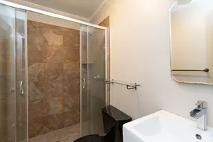 205 Plainview Ave, Raleigh, NC 27604 - Photo 9