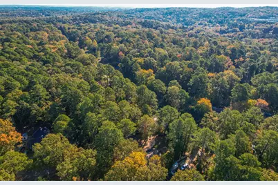 300 Barclay Road, Chapel Hill, NC 27516 - Photo 9