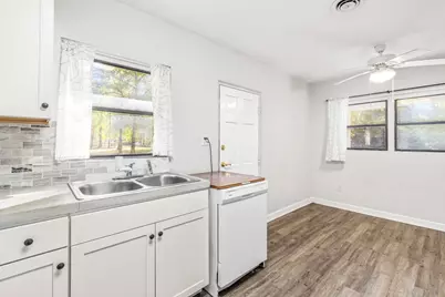 300 Barclay Road, Chapel Hill, NC 27516 - Photo 17