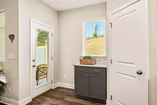 254 Deardom Wy, Chapel Hill, NC 27516 - Photo 17