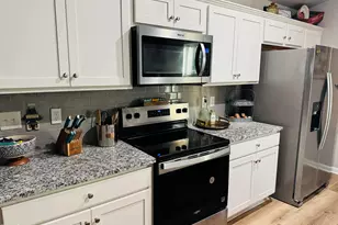 35 Oakfield Trce Dr, Four Oaks, NC 27524 - Photo 9