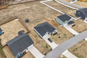 489 Thorny Br Dr, Raleigh, NC 27603 - Photo 31