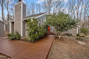 105 Oakstone Dr, Chapel Hill, NC 27514 - Photo 1