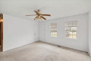 1924 Leonard Dr, Durham, NC 27703 - Photo 9