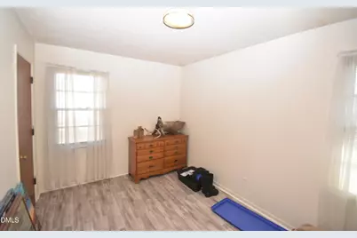 216 Sullivan Road, Selma, NC 27576 - Photo 17