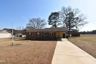 216 Sullivan Rd, Selma, NC 27576 - Photo 1